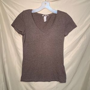 H&M basic gray tshirt